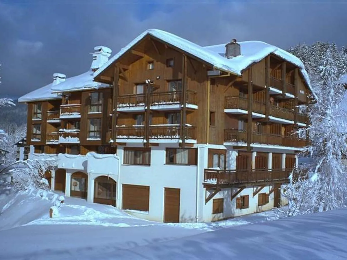 Studio Charmant 4 Pers, Centre Village, Proche Pistes Et Commerces - Fr-1-572-122 Araches-la-Frasse Apartment